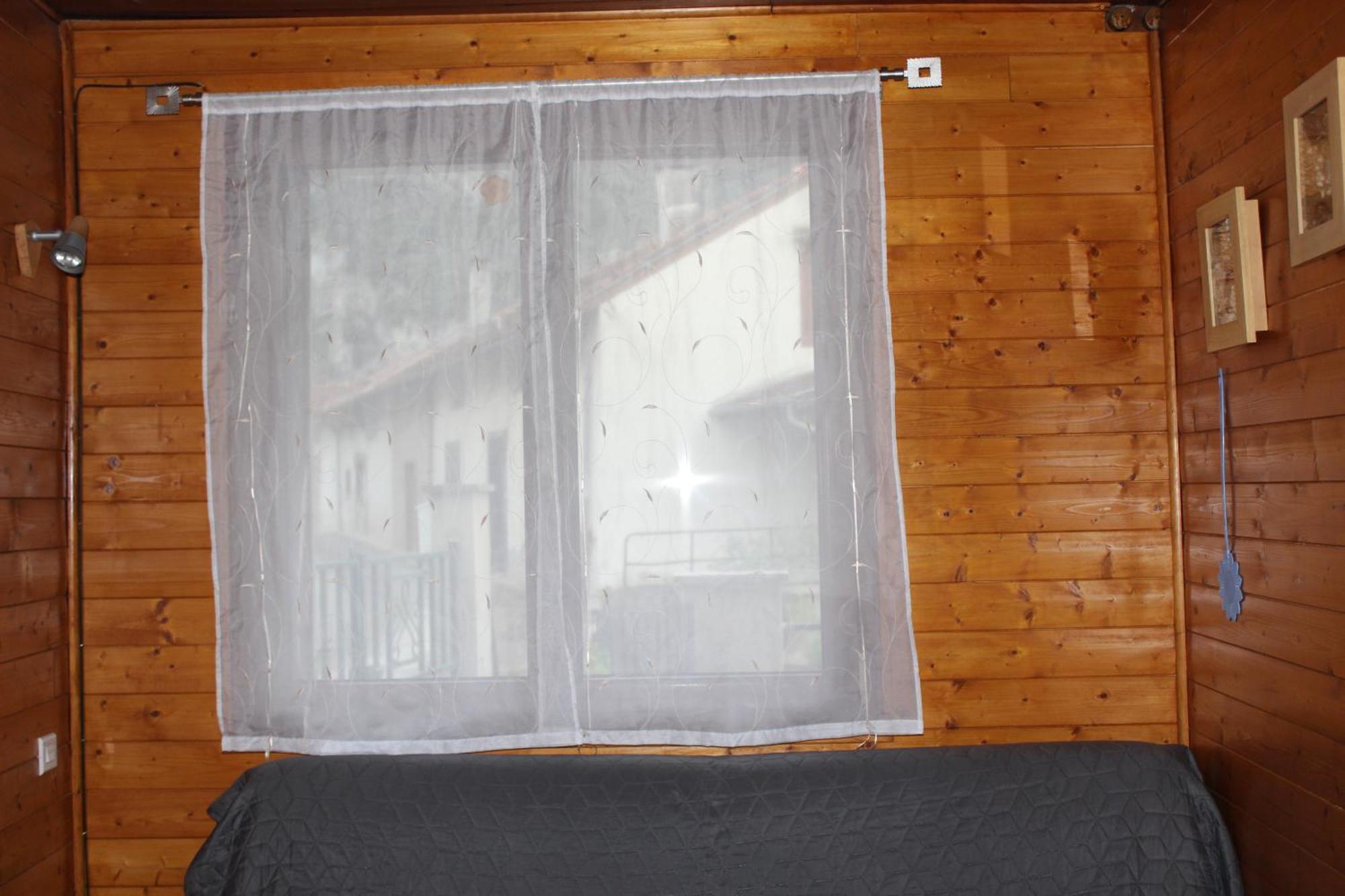 Maison De Charme Calme Entouree De Montagne